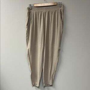 AGB Women's Ankle Cropped Drawstring Pants - Beige